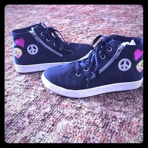 Emoji Hi Top Sneakers Girls Size 3